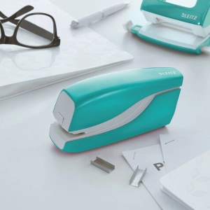 Zszywacz LEITZ elektryczny 5566 WOW - turkus 55661051-124707
