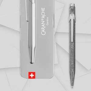 Długopis CARAN D'ACHE 849 Original M w pudełku srebrny-250980