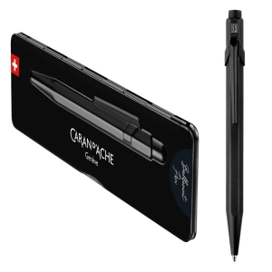 Długopis CARAN D'ACHE 849 Black Code M w pudełku czarny-251483