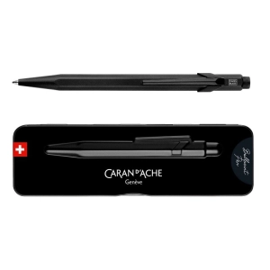 Długopis CARAN D'ACHE 849 Black Code M w pudełku czarny-612662