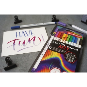 Flamastry STABILO Pen 68 Brush etui kartonowe 12 szt. ARTY-316380