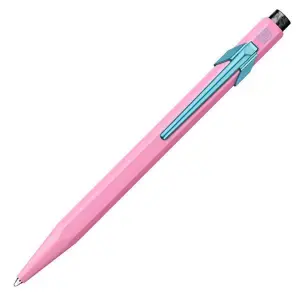 Długopis CARAN D'ACHE 849 Claim Your Style Ed2 Hibiscus Pink M w pudełku różowy-678615