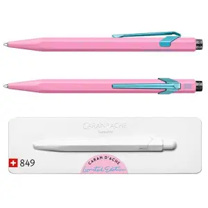 Długopis CARAN D'ACHE 849 Claim Your Style Ed2 Hibiscus Pink M w pudełku różowy-678617